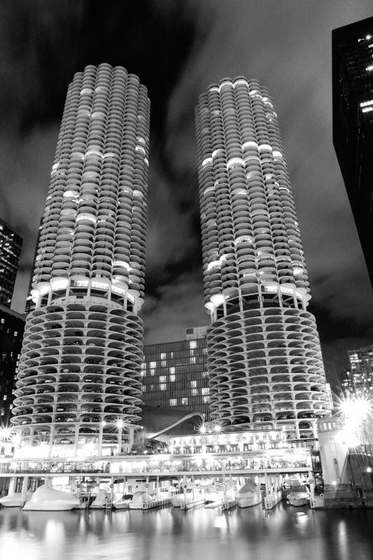 VERTICAL Chicago print, Chicago wall art, Marina City Twin Towers, black and white Chicago photo, Chicago photography, 5x7 8x10 18x24 20x30"
