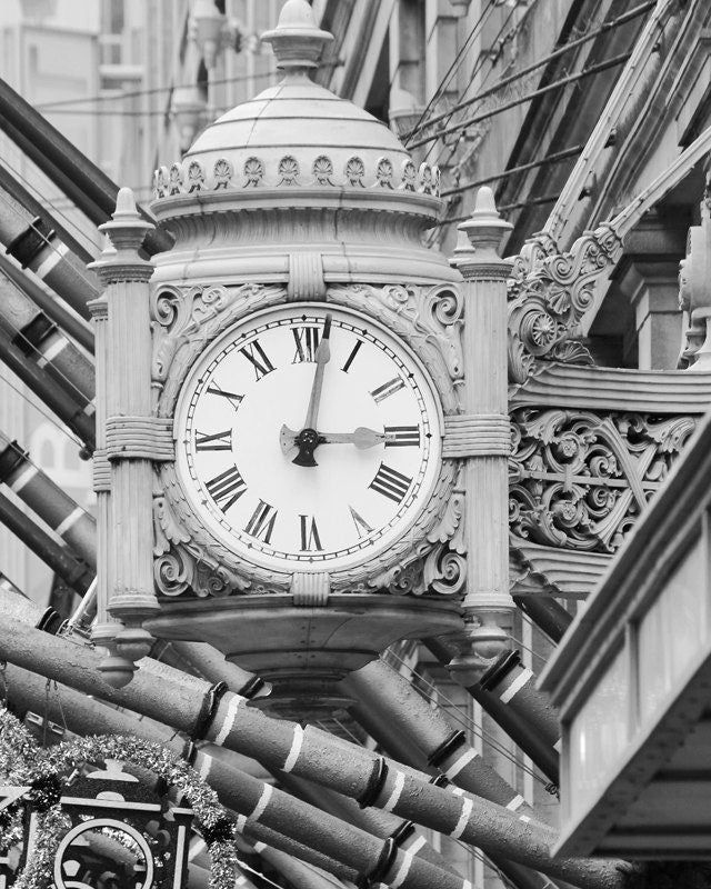 Chicago wall art, Marshall Fields clock photo print, Chicago photography, black and white artwork, poster or canvas, 5x7 8x10 to 32x48"
